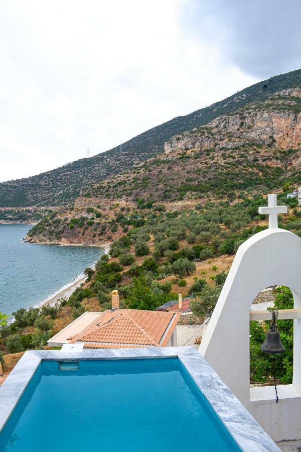 Muses Seaside Villas Параліо-Астрос Екстер'єр фото